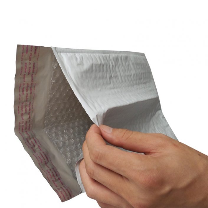 poly bubble mailers